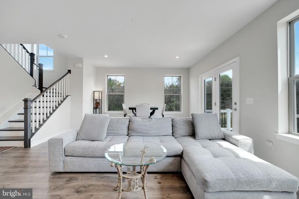Dining room, Interior, Living room, Recessed Lighting, Wood Texture Flooring