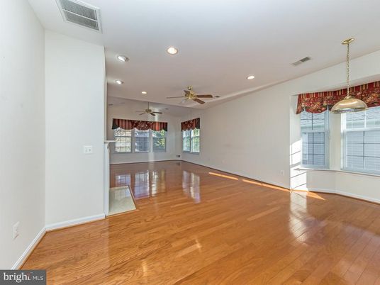 Empty room, Interior, Pendant Lights, Recessed Lighting, Wood Texture Flooring