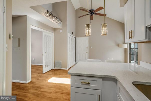 Interior, Kitchen, Pendant Lights, Wood Texture Flooring