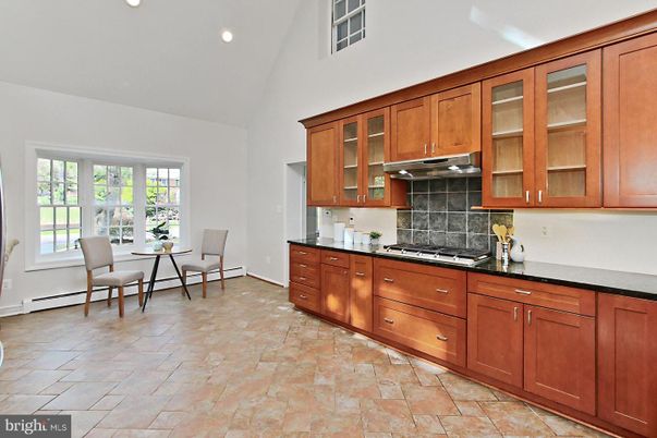Dining room, Interior, Kitchen, Recessed Lighting