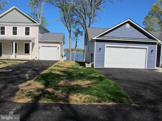Attached, Exterior, Facade, Water, Farmhouse