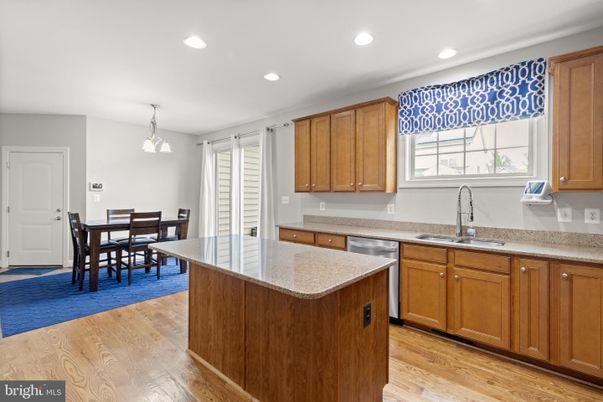 Dining room, Interior, Kitchen, Pendant Lights, Recessed Lighting, Wood Texture Flooring
