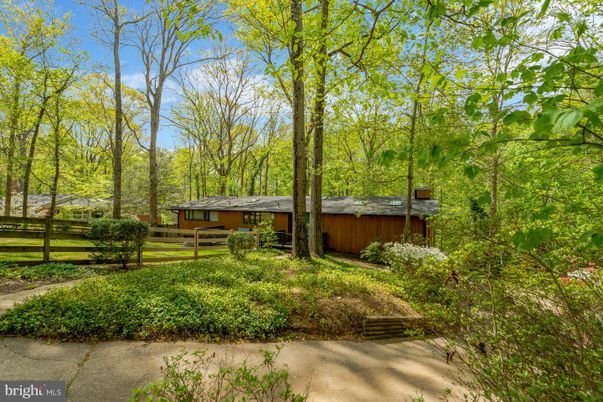Backyard, Exterior, Hot Tub