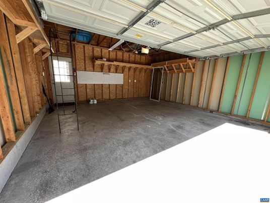 Garage, Interior, Wooden Walls