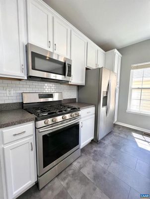 Interior, Kitchen, Stainless Steel Appliances