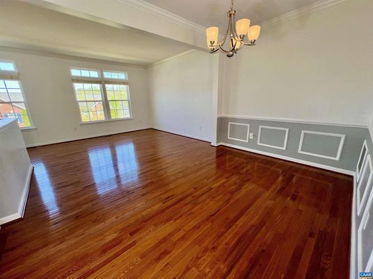 Chandelier, Empty room, Interior, Wood Texture Flooring