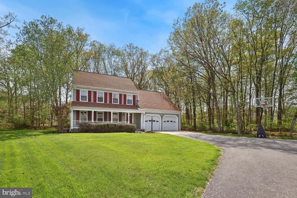 Attached, Backyard, Exterior, Facade, Cape Cod