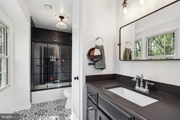 Bathroom, Dual Sink Vanities, Glass Shower, Interior