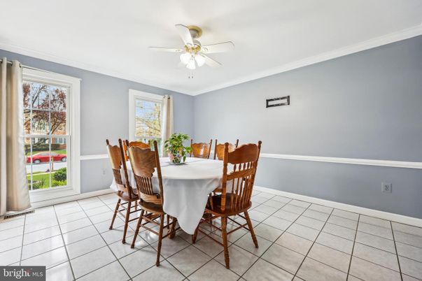 Dining room, Interior
