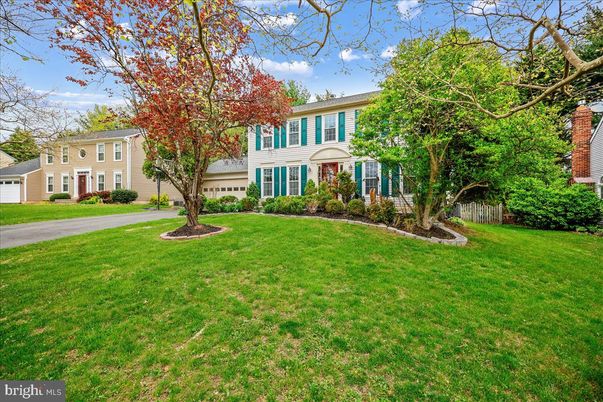 Attached, Backyard, Exterior, Facade, Georgian