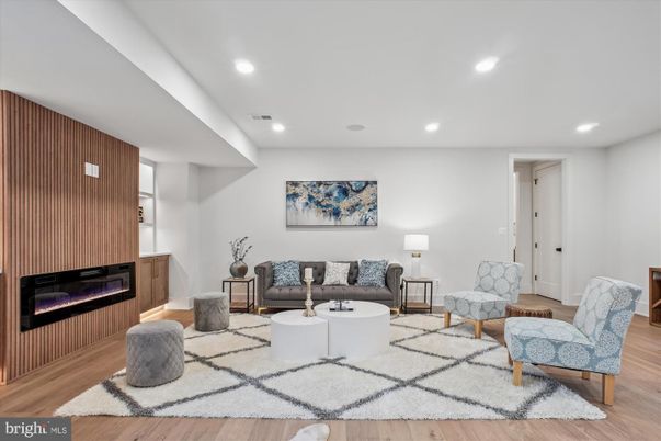 Fireplace, Interior, Living room, Recessed Lighting, Wood Texture Flooring