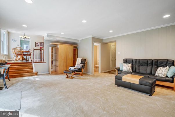Dining room, Interior, Living room, Recessed Lighting
