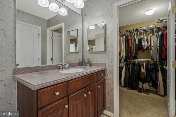 Bathroom, Dual Sink Vanities, Interior, Walk-in Closets