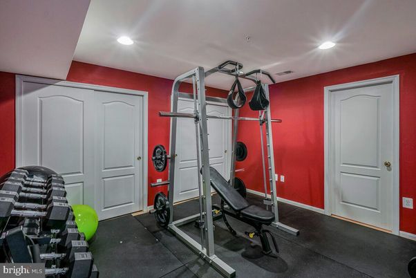 Fitness Equipment, Interior, Recessed Lighting