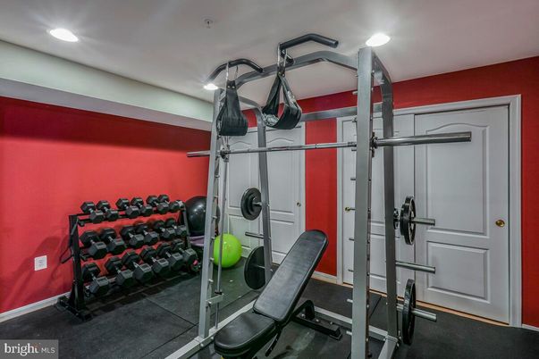 Fitness Equipment, Interior, Recessed Lighting