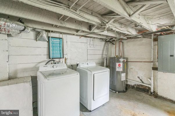 Interior, Washer
