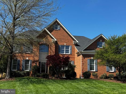 Exterior, Facade, Brick Facade, Brick Traditional