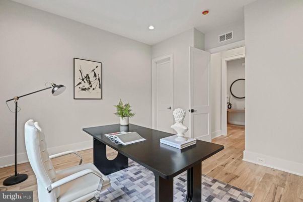 Home Office, Interior, Recessed Lighting, Wood Texture Flooring