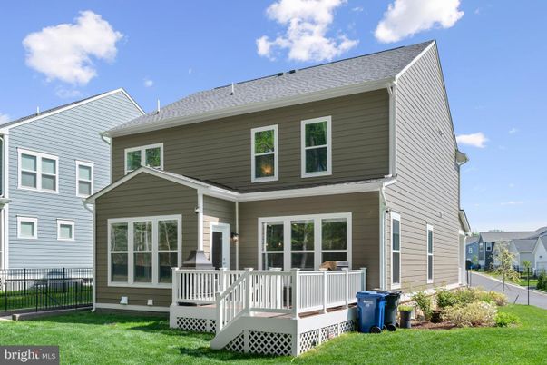 Exterior, Facade, American Craftsman