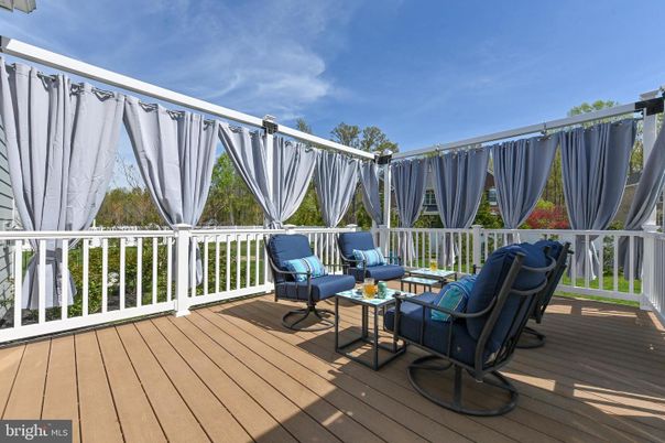 Exterior, Wood Texture Flooring