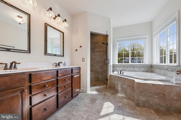 Bathroom, Dual Sink Vanities, Glass Shower, Interior