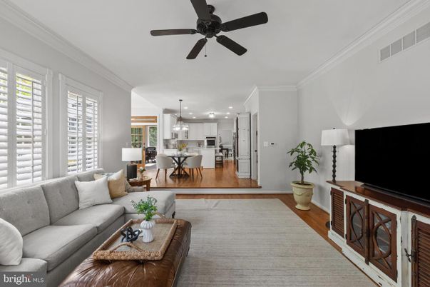 Dining room, Interior, Kitchen, Living room, Pendant Lights, Recessed Lighting, Stainless Steel Appliances, Wood Texture Flooring