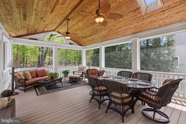 Dining room, Interior, Living room, Sun Room, Wooden Ceilings, Wood Texture Flooring