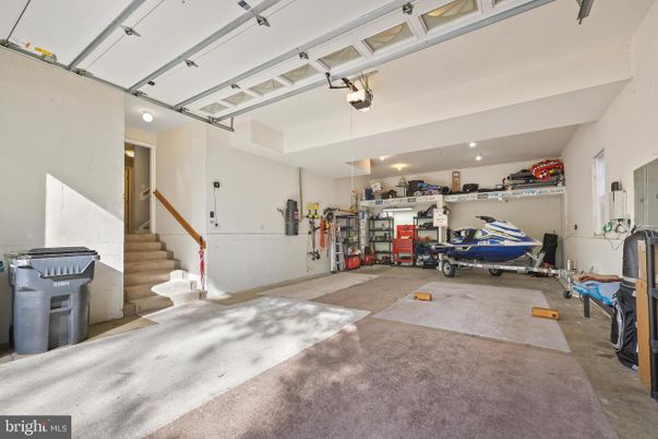 Fitness Equipment, Garage, Interior, Recessed Lighting