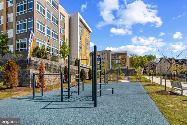 Backyard, Exterior, Facade, Condo Building