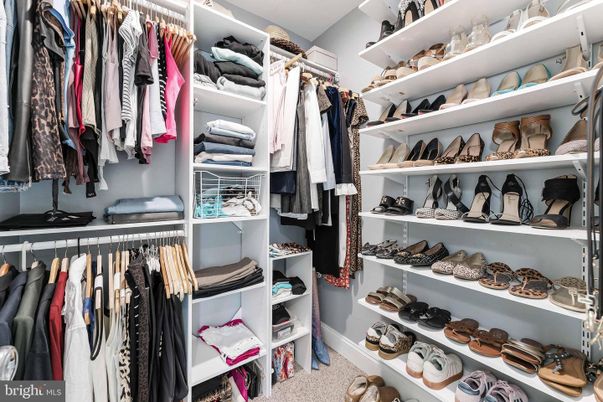 Interior, Walk-in Closets