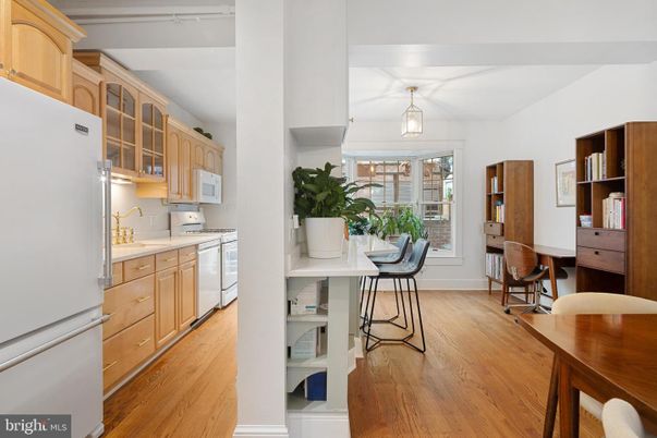 Interior, Kitchen, Pendant Lights, Wood Texture Flooring