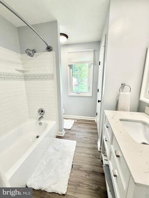 Bathroom, Dual Sink Vanities, Interior, Wood Texture Flooring