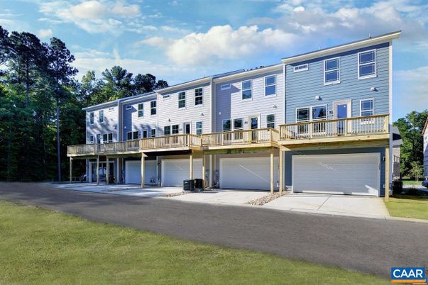 Attached, Exterior, Facade, Rowhouse