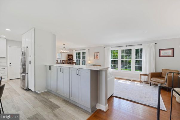 Chandelier, Interior, Kitchen, Pendant Lights, Recessed Lighting, Wood Texture Flooring