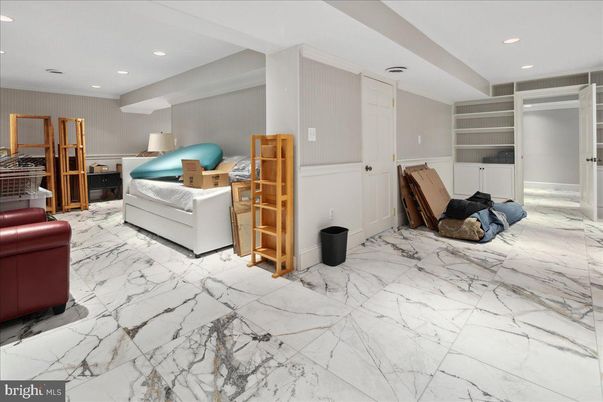 Bedroom, Interior, Marble, Recessed Lighting