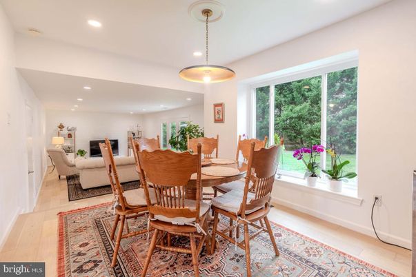 Dining room, Interior, Living room, Pendant Lights, Recessed Lighting, Wood Texture Flooring