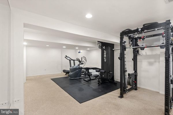 Fitness Equipment, Interior, Recessed Lighting