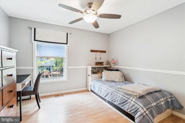Bedroom, Home Office, Interior, Wood Texture Flooring