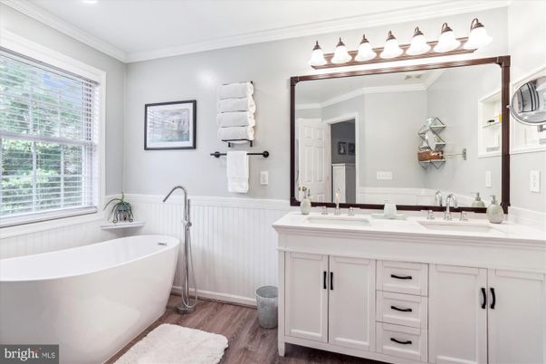 Bathroom, Dual Sink Vanities, Free Standing Baths, Interior, Wood Texture Flooring