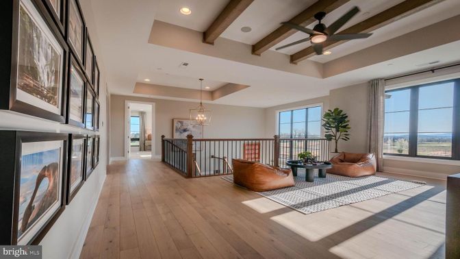 Interior, Pendant Lights, Recessed Lighting, Wooden Beams, Wood Texture Flooring