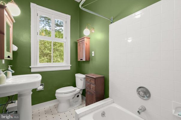 Bathroom, Interior