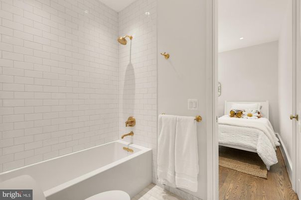 Bathroom, Interior, Recessed Lighting, Wood Texture Flooring