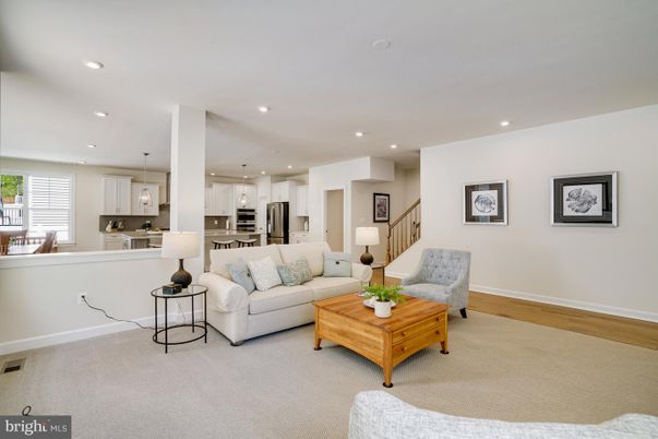 Interior, Kitchen, Living room, Pendant Lights, Recessed Lighting, Stainless Steel Appliances, Wood Texture Flooring