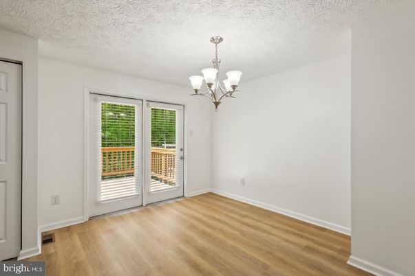 Chandelier, Empty room, Interior, Wood Texture Flooring