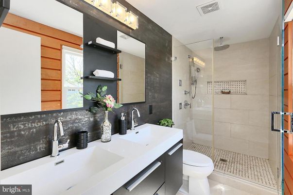 Bathroom, Dual Sink Vanities, Glass Shower, Interior