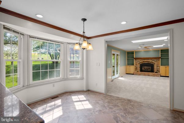 Empty room, Fireplace, Interior, Pendant Lights, Recessed Lighting