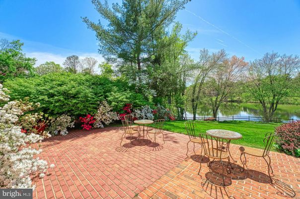 Backyard, Exterior, Water