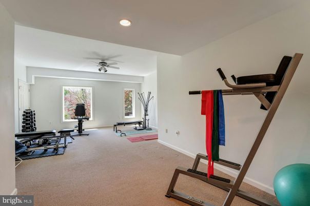 Fitness Equipment, Interior, Recessed Lighting