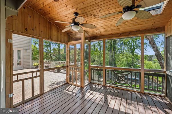Interior, Sun Room, Wooden Ceilings, Wood Texture Flooring