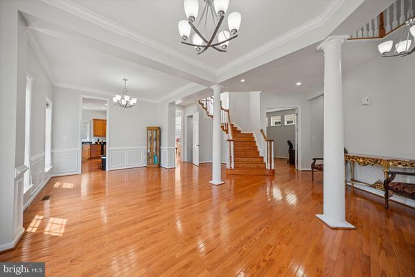 Chandelier, Interior, Recessed Lighting, Wood Texture Flooring